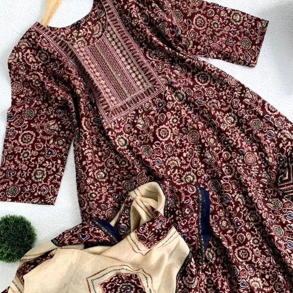 PRINTED PARTY WEAR WITH LONG DUPPATTA