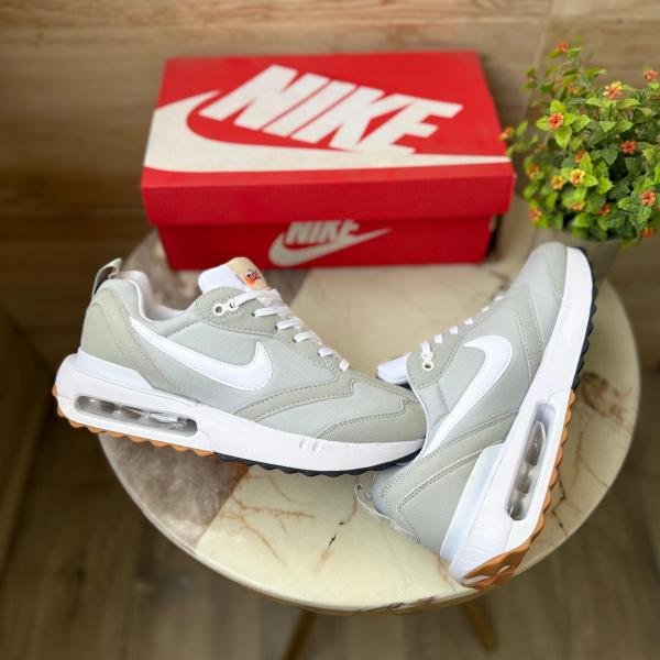 NIKE AIRMAX 1 SE DAWN GREY