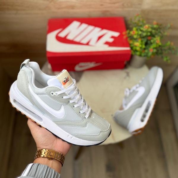 NIKE AIRMAX 1 SE DAWN GREY