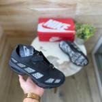 NIKE AIR MAX SNDR BLACKOUT