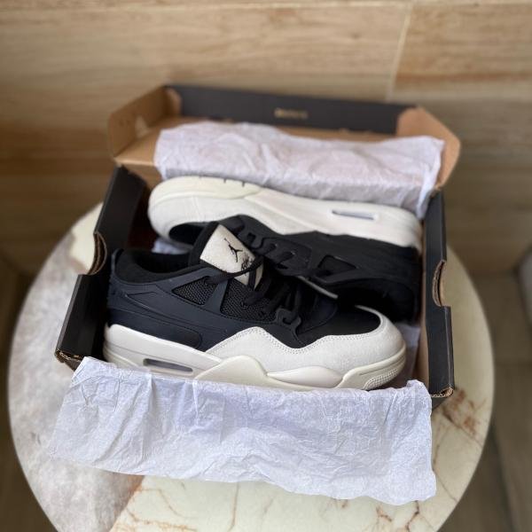 AIR JORDANS 4 RM BLACK LIGHT BONE