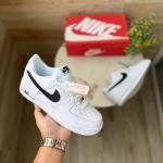 NIKE AIRFORCE 07 BLACK SWOOSH