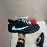 JORDANS RETRO 1 TRAVIS SCOTT TIFFANY