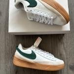 NIKE BLAZZER BIG SWOOSH