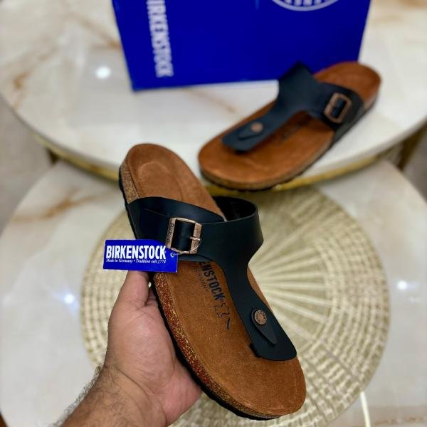 BIRKENSTOCK