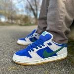 NIKE SB DUNK PHANTOM HYPER ROYAL MALACHITE