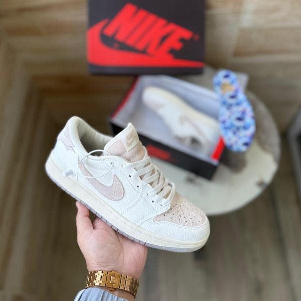 CHRIS PAUL x JORDAN 1 RETRO LOW OG 'GIVE THEM FLOWERS'