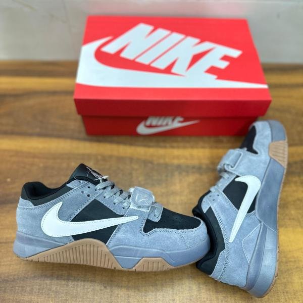 AIR JORDAN JUMPMAN JACK TR TRAVIS SCOTT GREY