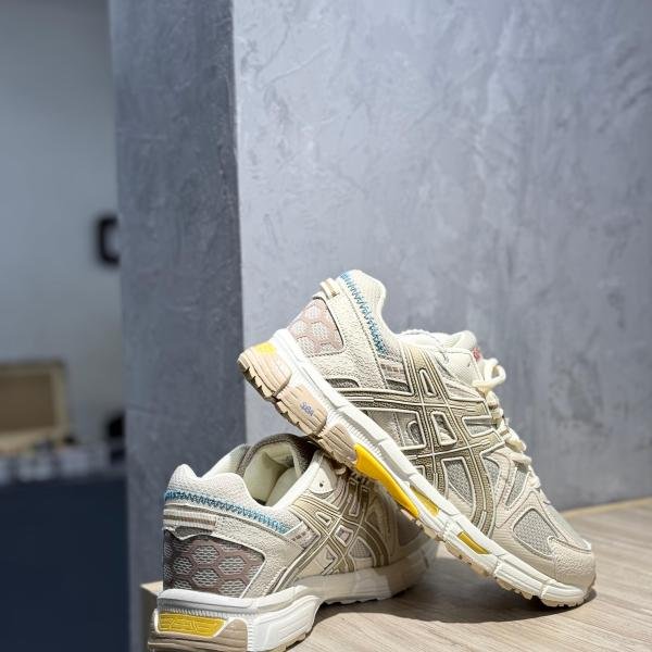 ASICS GEL KAYANO