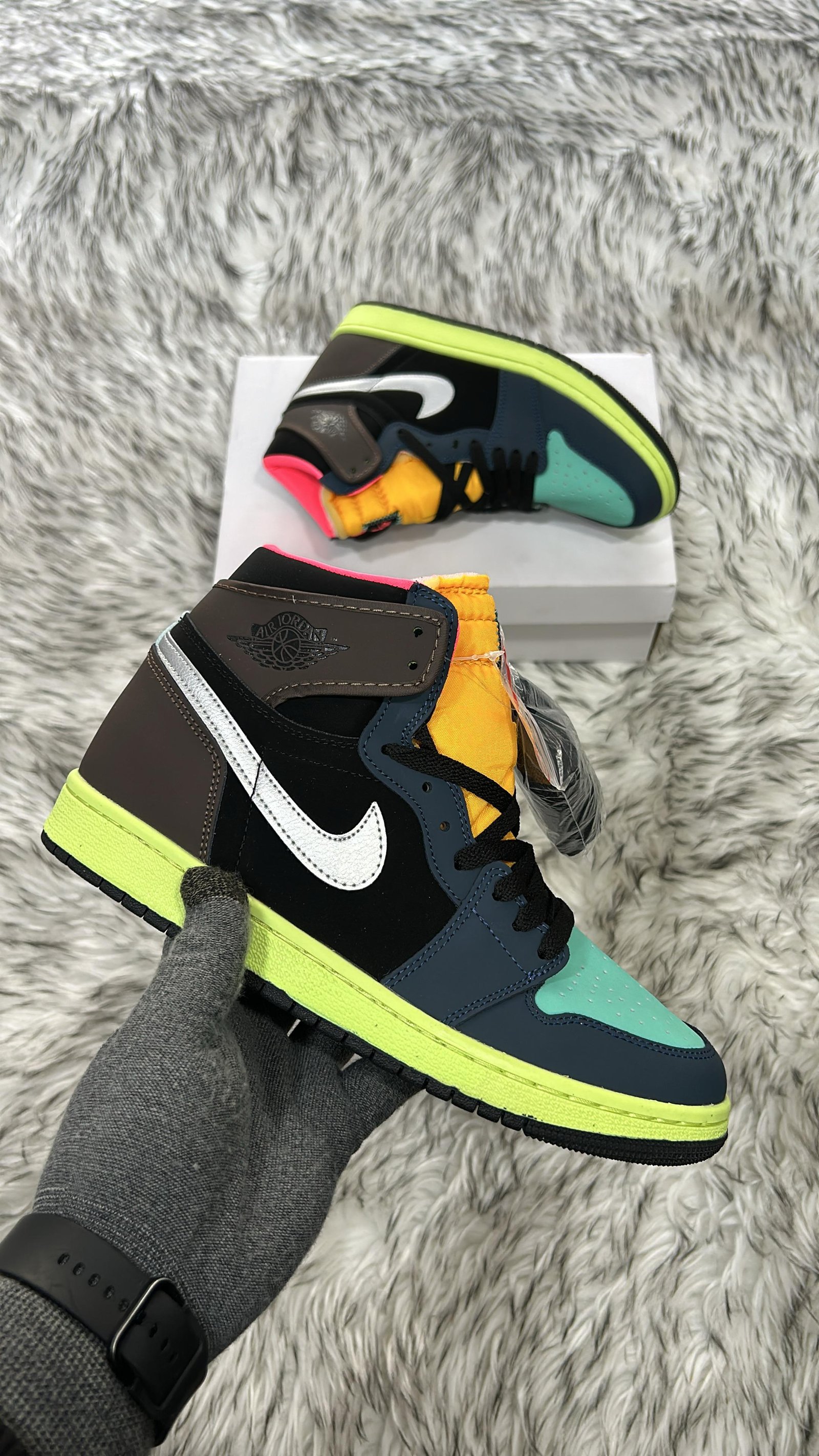 NIKE COURT LEGACY LIFT