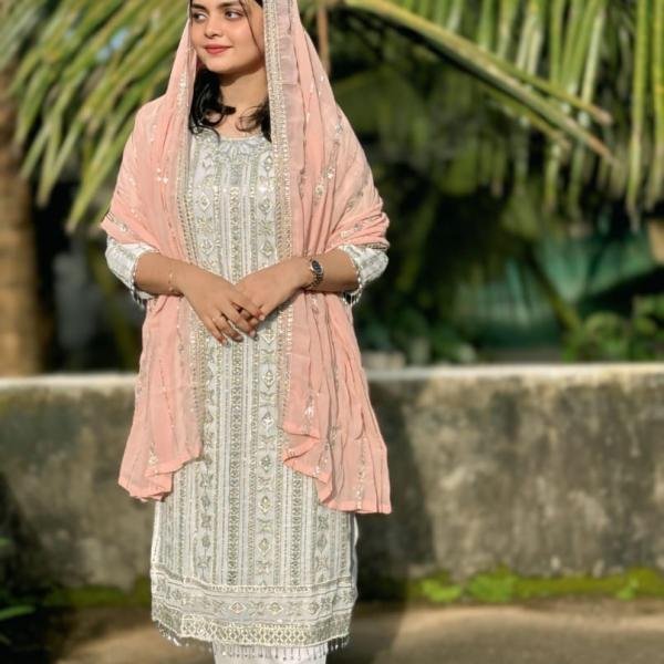 PARTYWEAR CHURIDAR SET