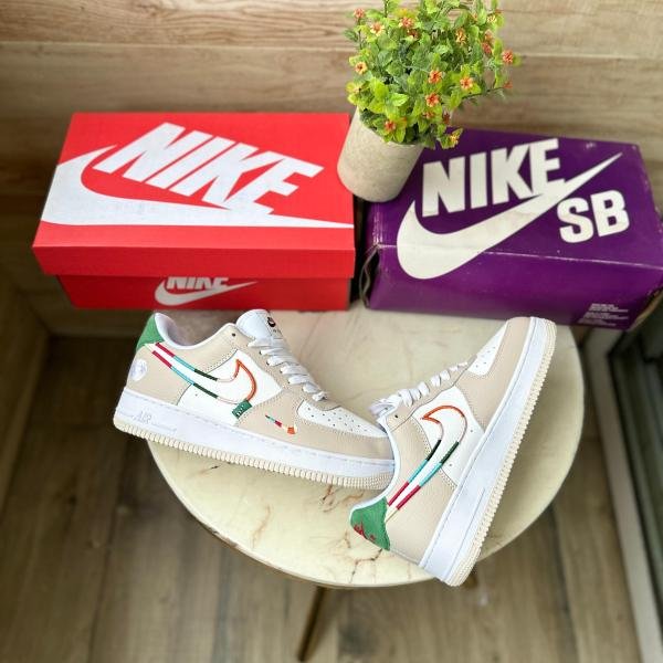 NIKE AIRFORCE ALL PETALS UNITED WHITE