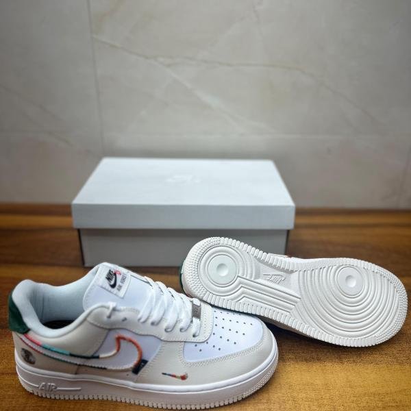 NIKE AIRFORCE ALL PETALS UNITED WHITE