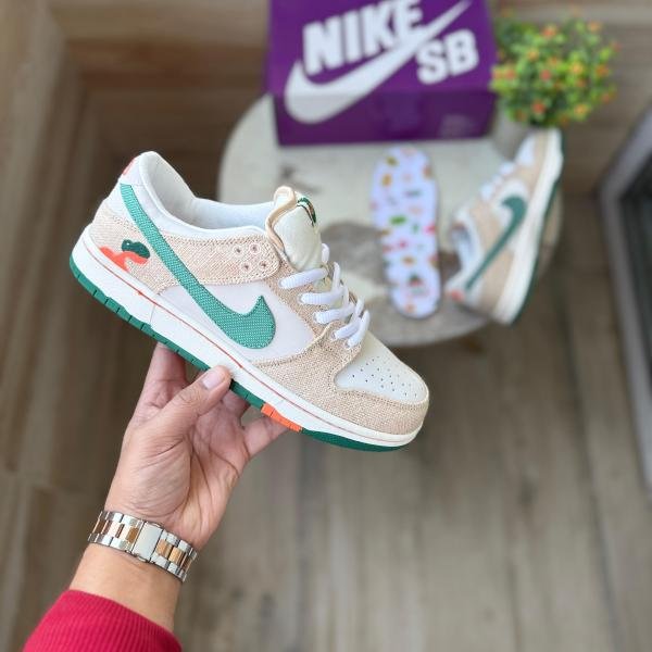 NIKE SB DUNK JARRITOES
