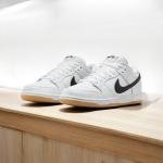 NIKE SB DUNK WHITE GUM