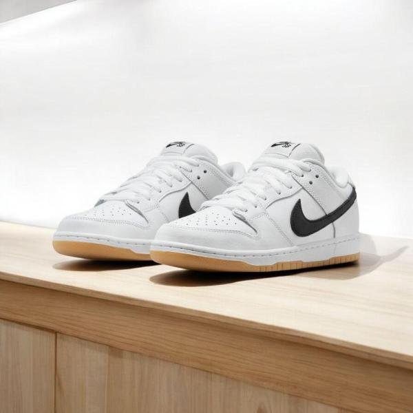 NIKE SB DUNK WHITE GUM