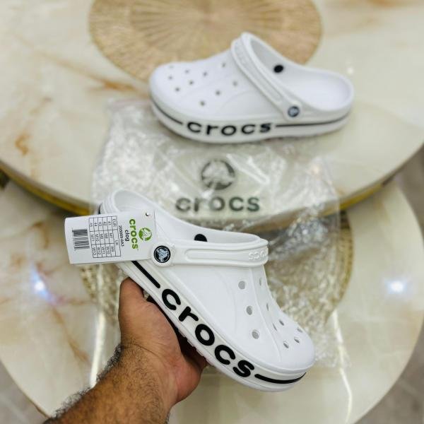 CROCS