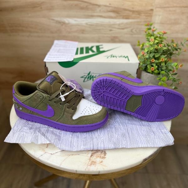 NIKE SB DUNK SNOOP DOGG