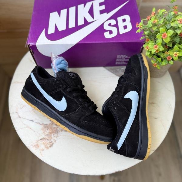 NIKE SB DUNK LOW FOG BLACK GUM