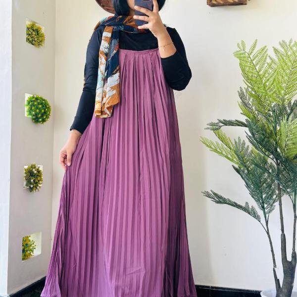 IMPORTED PLEATED PINAFORE SET