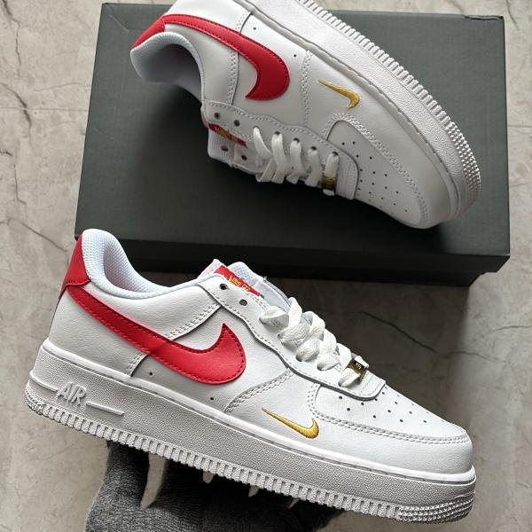 NIKE AIRFORCE RED TICK SWOOSH