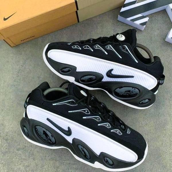 NIKE AIRMAX NOCTA