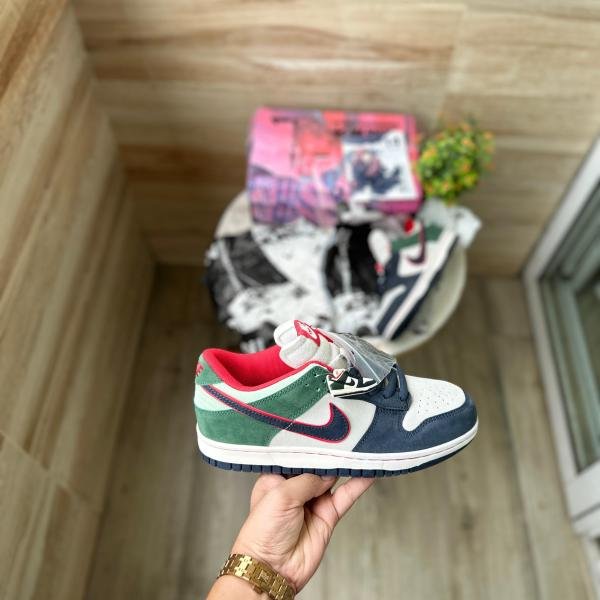 NIKE SB DUNK LOW x OTOMO KATSUHIRO COFFEE