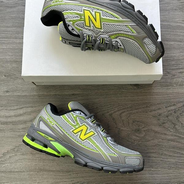 NEW BALANCE 740
