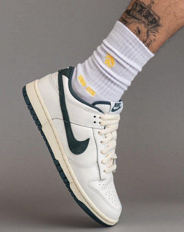 NIKE SB DUNK SPLIT ATHLETIC DEPARTMENT