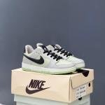 NIKE SB DUNK AMBUSH