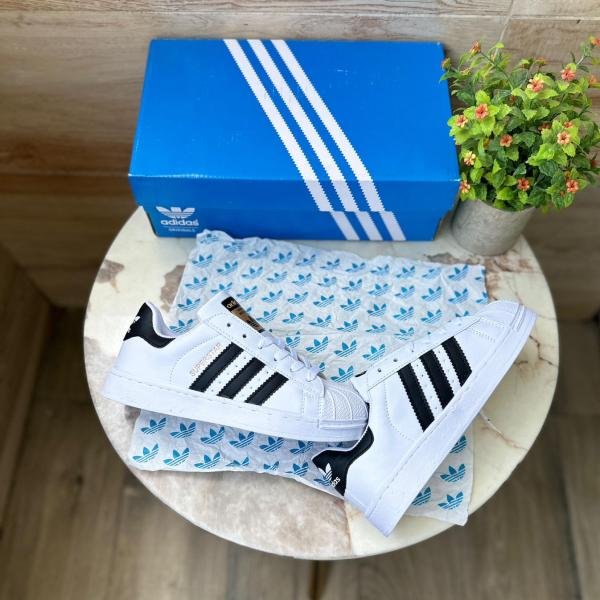 ADIDAS ORIGINALS SUPERSTAR BASIC
