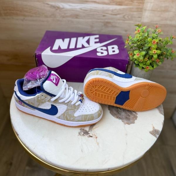 NIKE SB DUNK RAYSSA LEAL