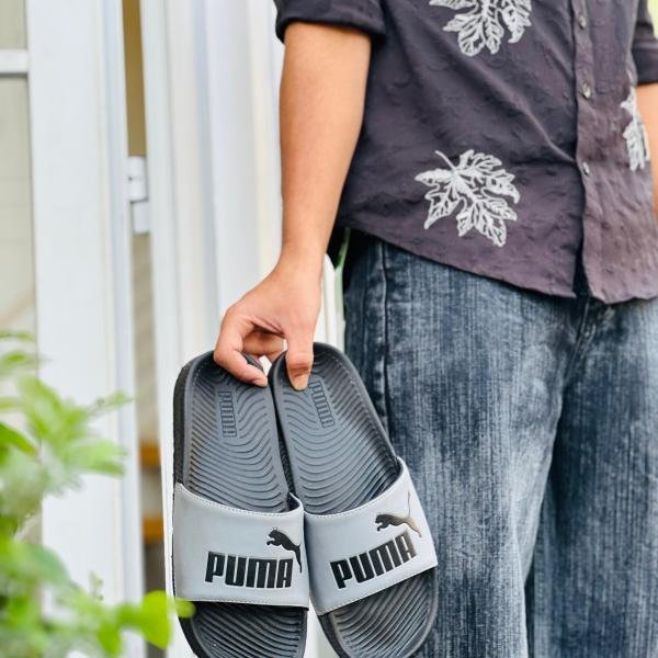 PUMA FLIP FLOPS