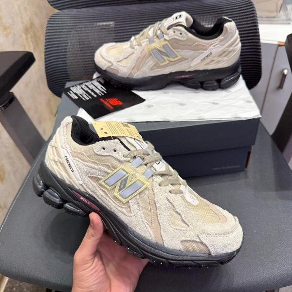 NEW BALANCE 1906 PROTECTION PACK