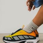 NIKE AIR MAX SNDR CANYON GOLD