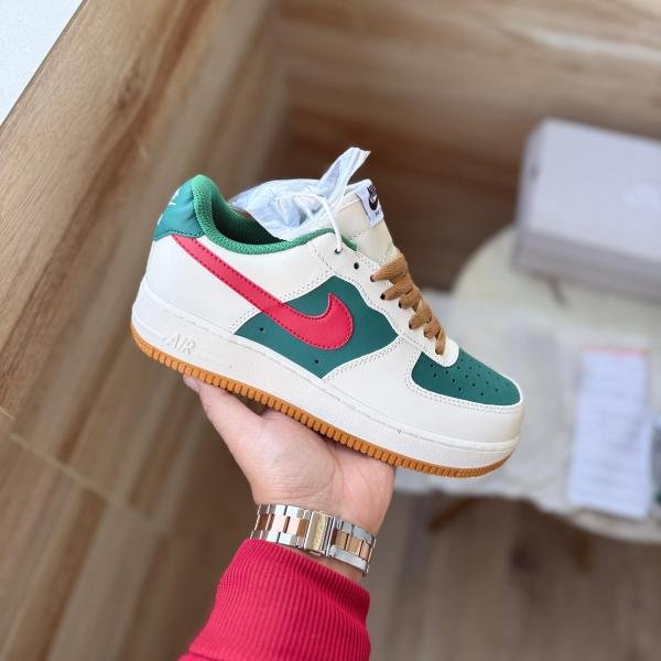 NIKE AIRFORCE GUCCI COLORSWAYS