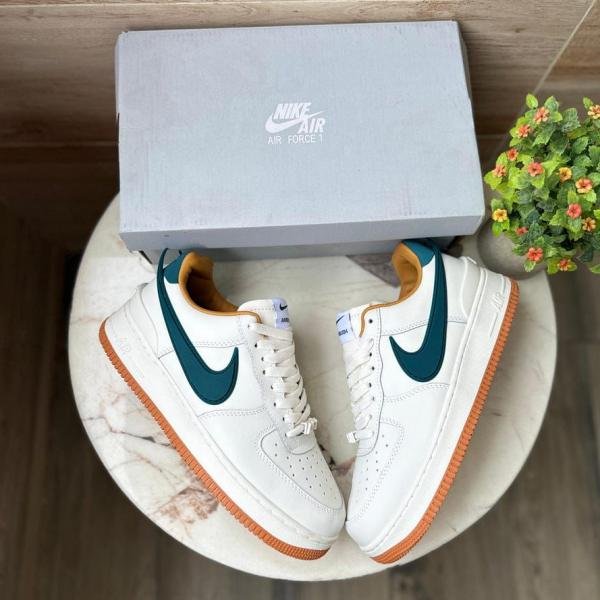 NIKE SB DUNK AMBOOSH