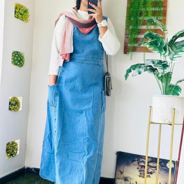 DENIM PINAFORE
