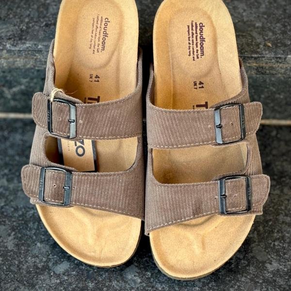 TEZZO SANDALS