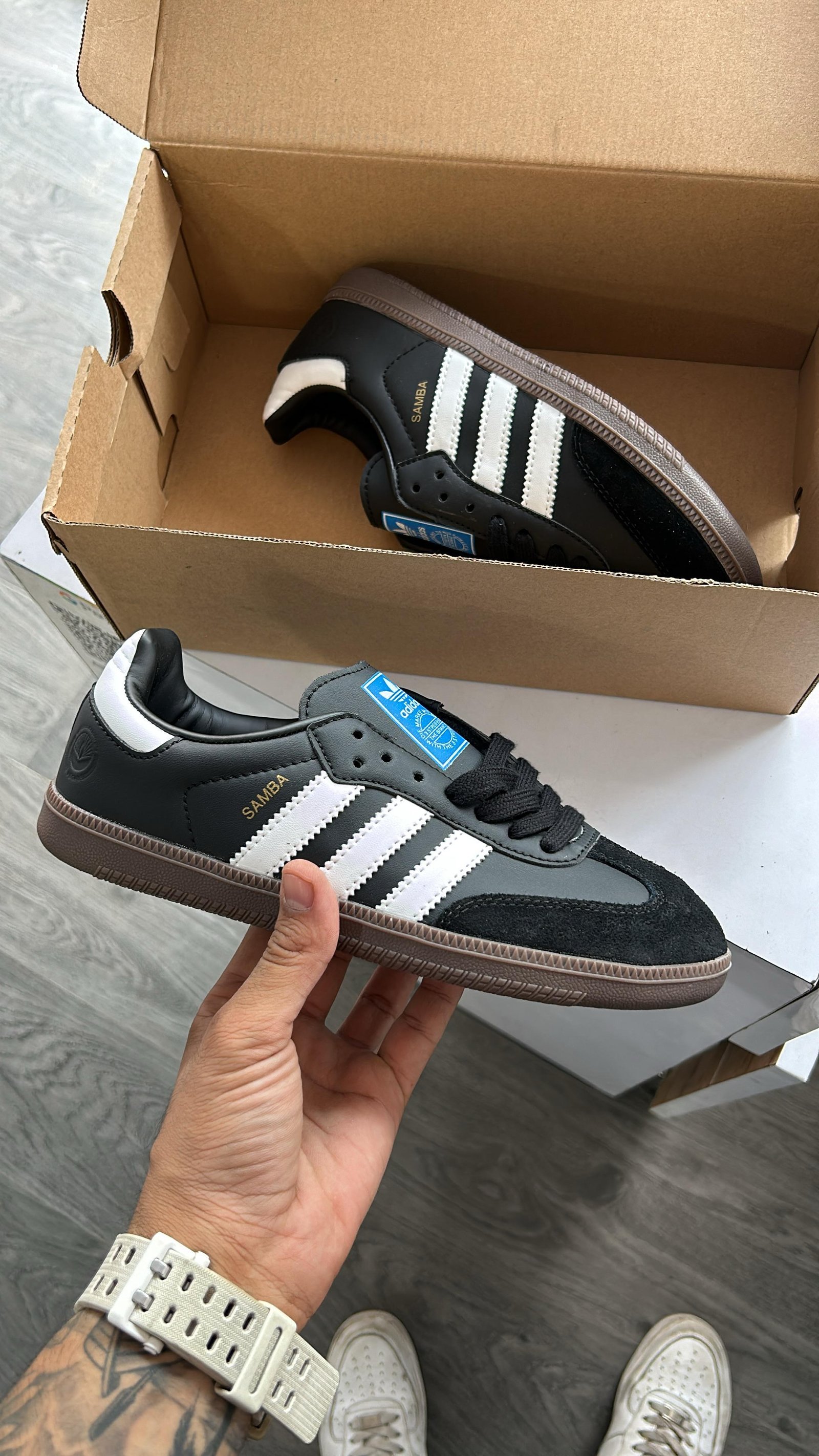 ADIDAS SAMBA