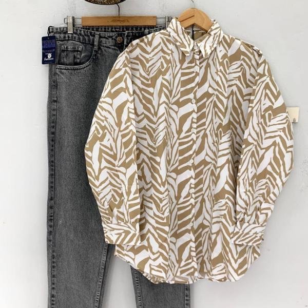 SHIRT AND MOMFIT PANT