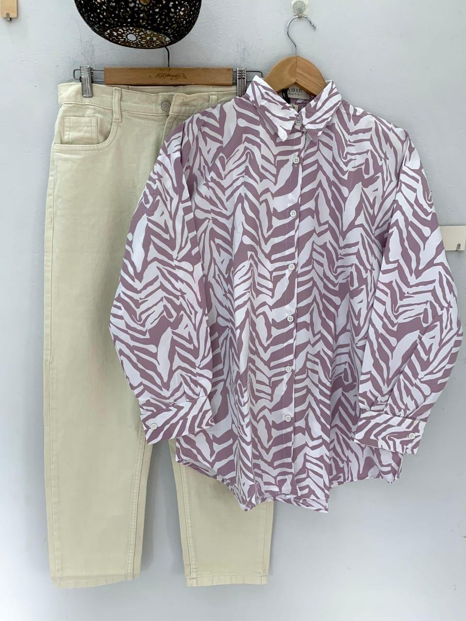 SHIRT AND MOMFIT PANT