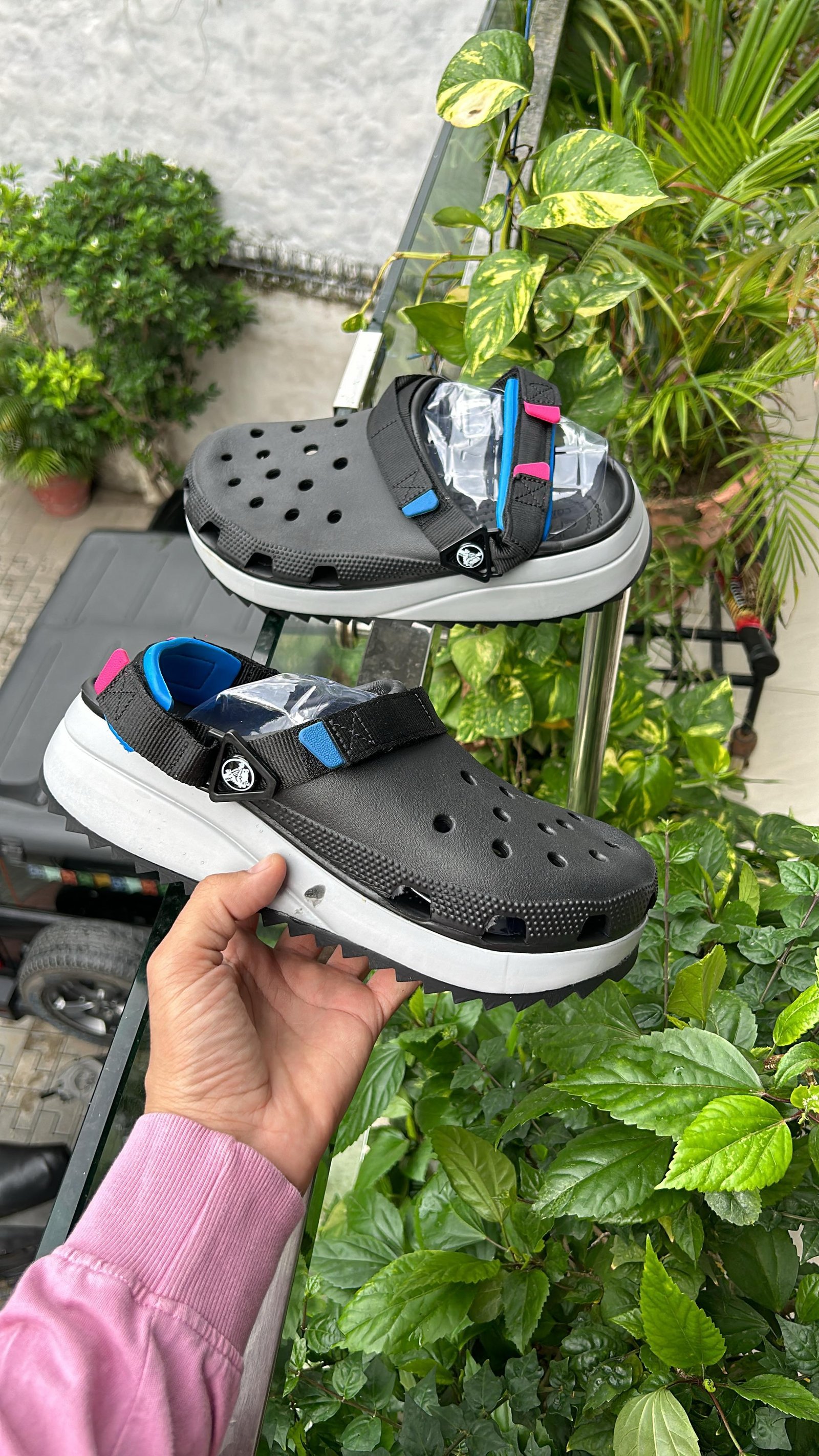 CROCS HIKE 2023