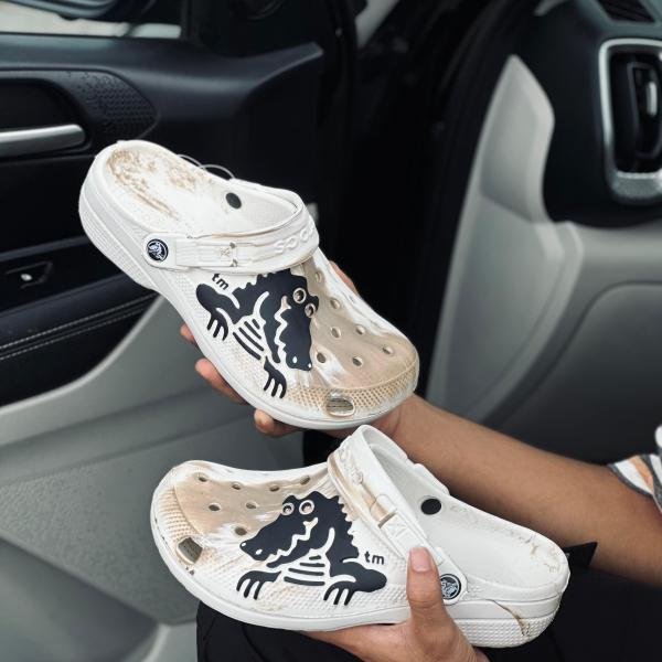 CROCS CLASSIC WITH LOGO