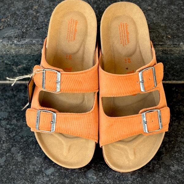 TEZZO SANDALS