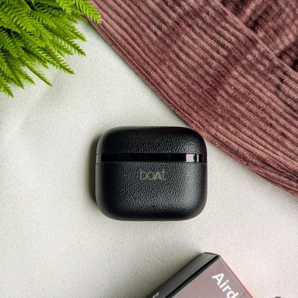 BOAT AIRDOPES JY19 ANC