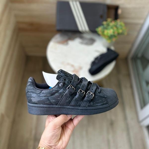 ADIDAS SUPERSTAR ORIGINALS