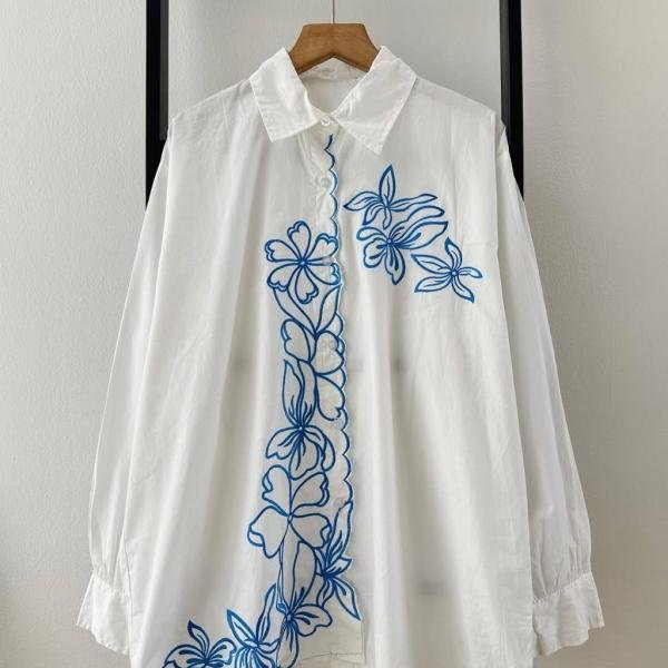 STYLISH EMBROIDERY TOP