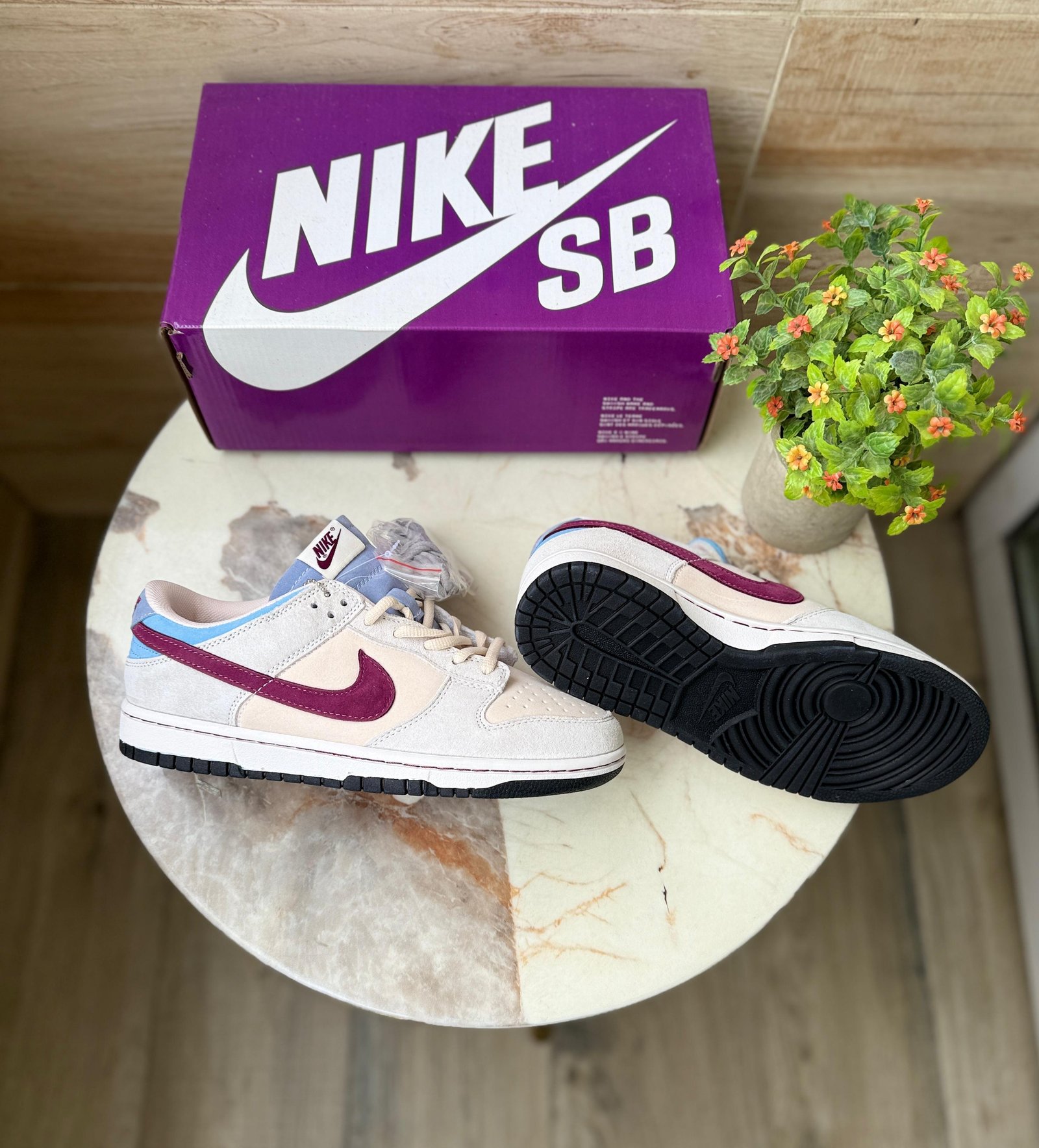 NIKE SB DUNK OTOMO GREY RED