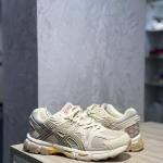 ASICS GEL KAYANO